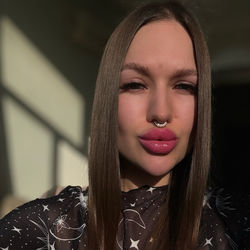 Алина