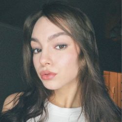 Алина