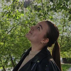 Ксения официант 