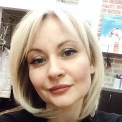 Оксана стилист 