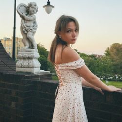 Полина