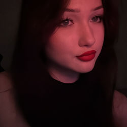 Яна