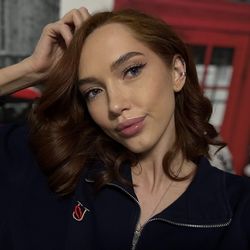 Алина