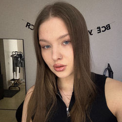Полина