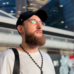 Старый приятель.