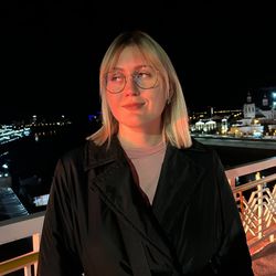 Алина